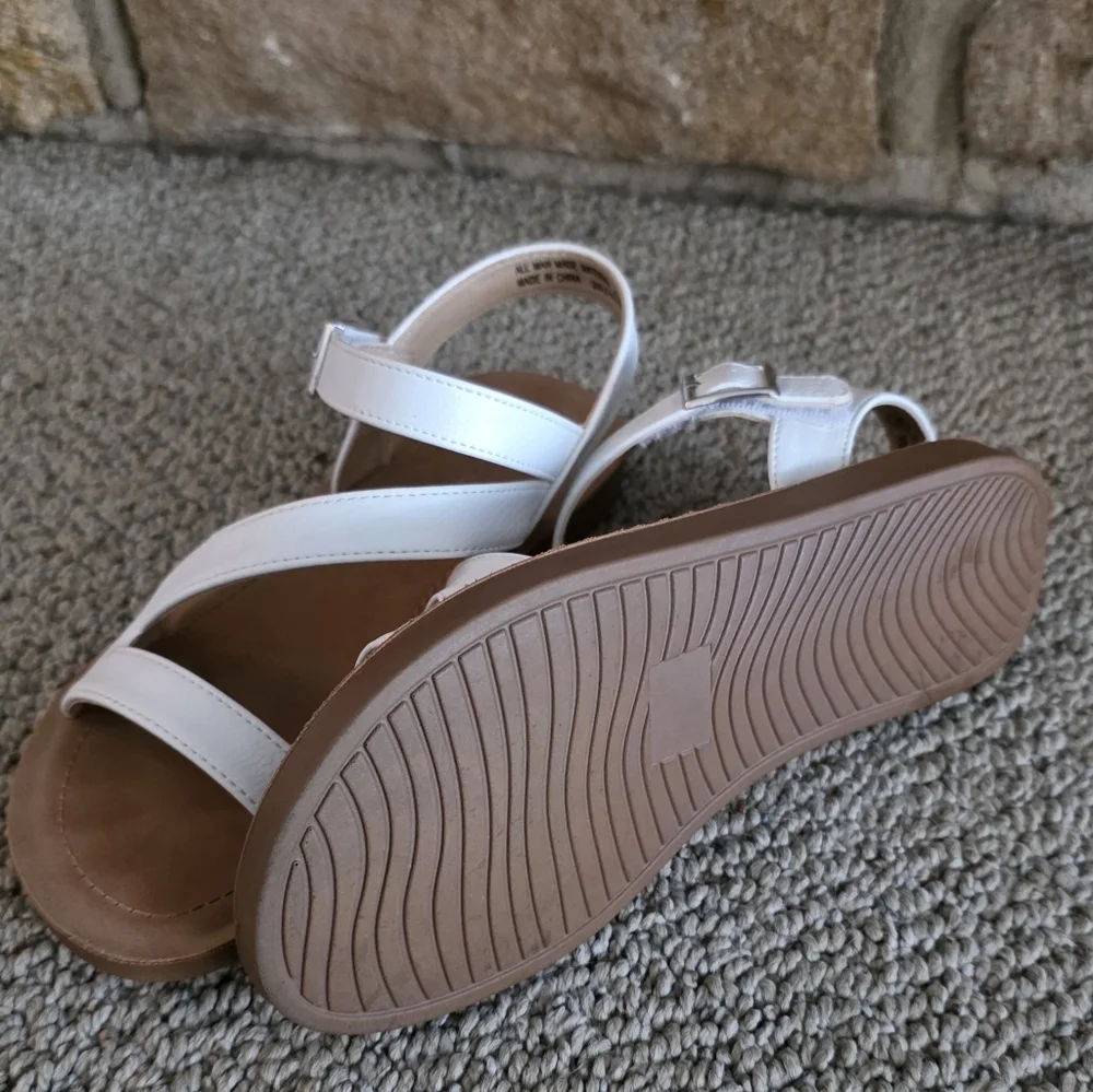 🇺🇸 Girls Sandals - Picture 3 of 5